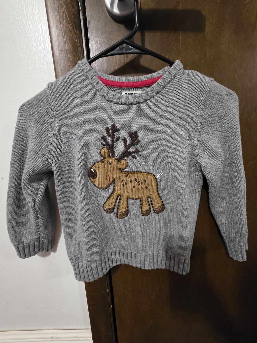 Y2K Vintage OshKosh B'gosh Gray Knit Sweater with Brown Reindeer Applique